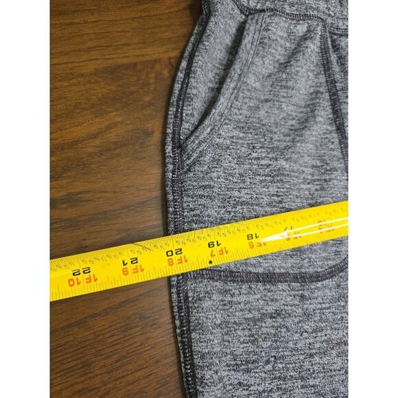 Under Armour Women Tech Cropped Pant Grey Fleece Loose Fit Joggers Sweatpants Si - Picture 9 of 16